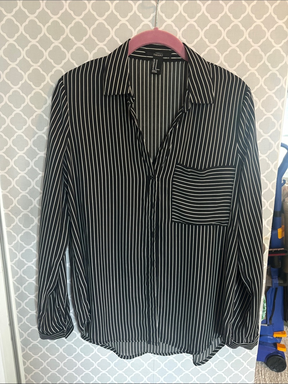 Forever 21 button up shirt